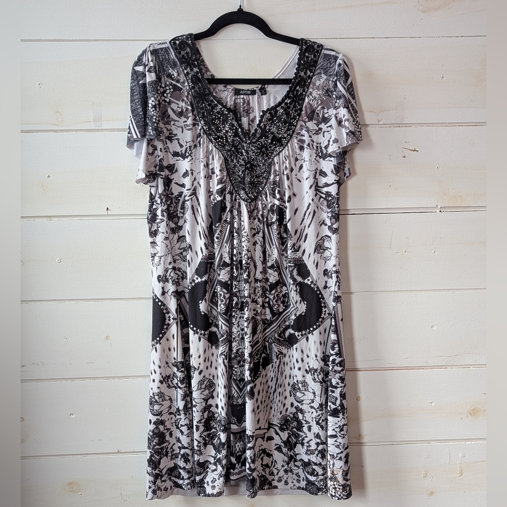 APT. 9 dress women’s 1X black white floral beaded casual soft boho midi